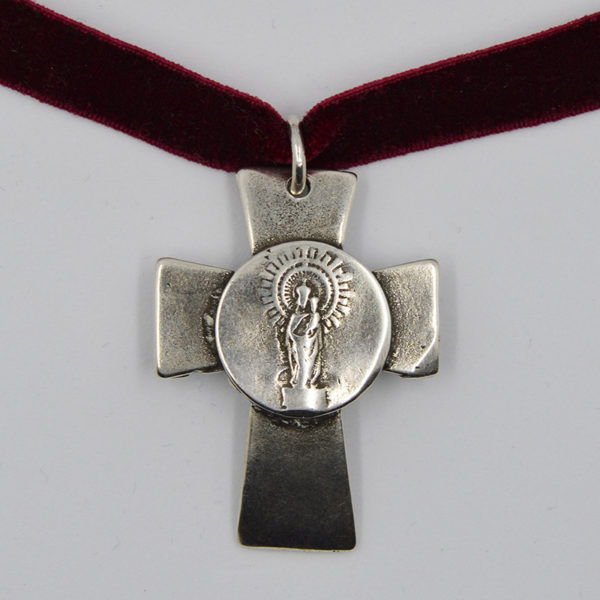 Cruz Virgen del Pilar